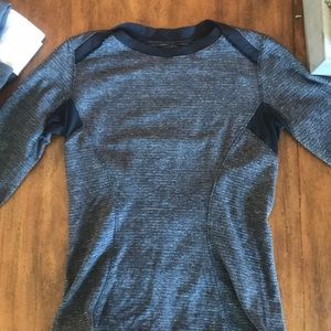 Lululemon pull over